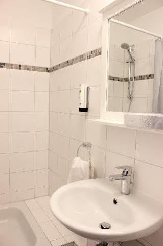 Hotel Luetzow Berlin Zewnętrze zdjęcie
