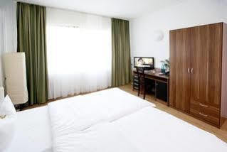 Hotel Luetzow Berlin Zewnętrze zdjęcie